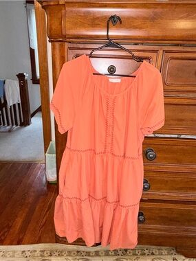 BeachLunchLounge Coral Tiered Boho Dress Size Medium Cotton Rayon